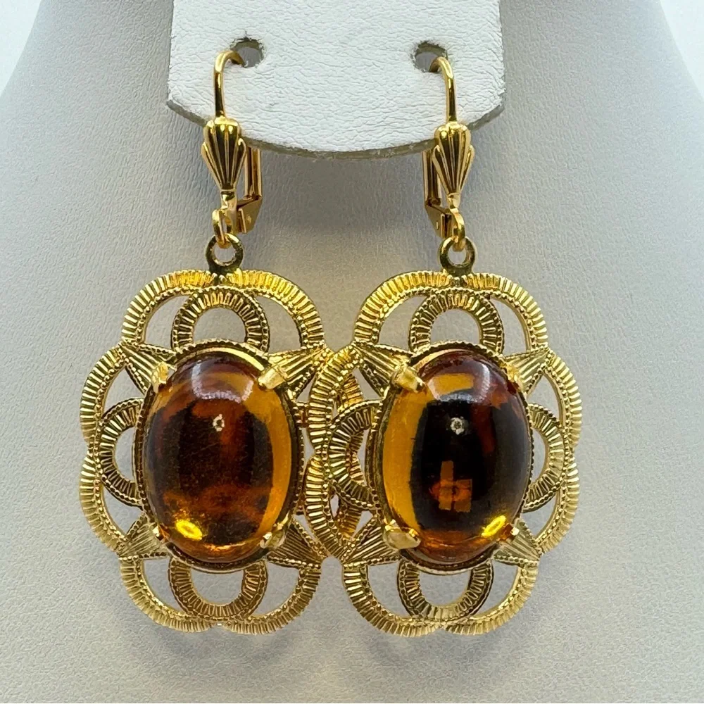 Gold Tone Filigree Amber Cabochon Drop Earrings Leverback